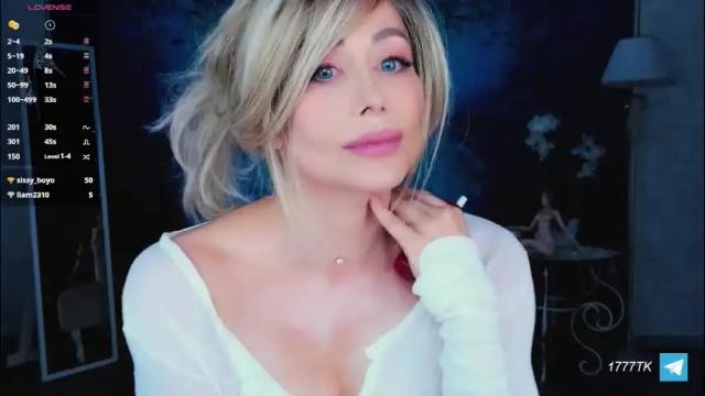 Image 6 of susannawallace Stream on Chaturbate on 3 months ago