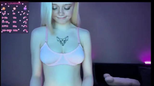 Image 3 of susieevans Stream on Chaturbate on 3 months ago