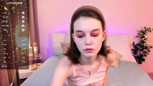 Image 2 of susiemorris Stream on Chaturbate on 12 months ago