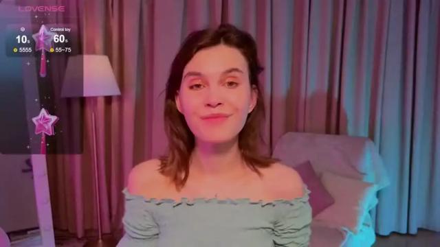 Image 4 of susiemorris Stream on Chaturbate on 12 months ago