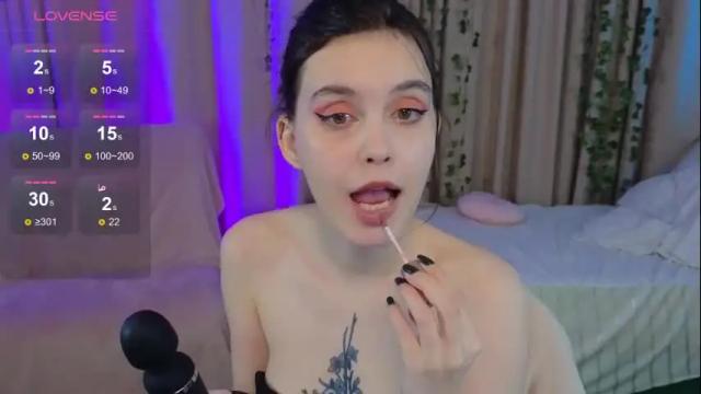Image 7 of susiemorris Stream on Chaturbate on 16 days ago