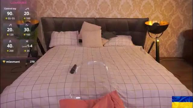 Image 12 of susiewood Stream on Chaturbate on 2 months ago