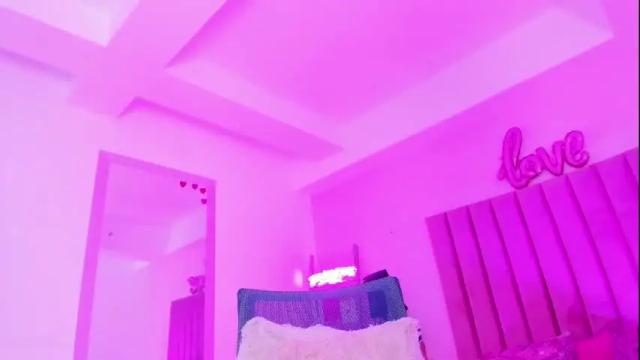 Image 4 of sussan_nicolle1 Stream on Chaturbate on 1 month ago