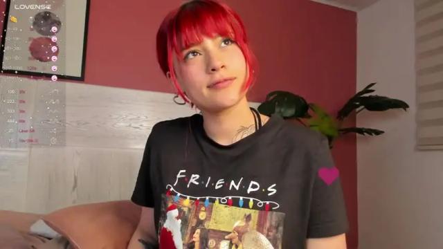Image 2 of susssan_ferry Stream on Chaturbate on 16 months ago