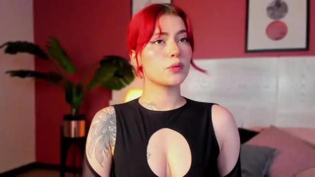 Image 2 of susssan_ferry Stream on Chaturbate on 13 months ago