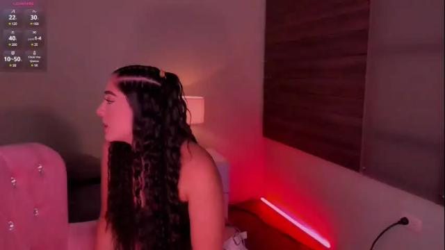 Image 6 of sussy_bell1 Stream on Chaturbate on 1 month ago