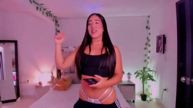 Thumbnail 3, sussy_bell1's Stream at Chaturbate, 1 month ago