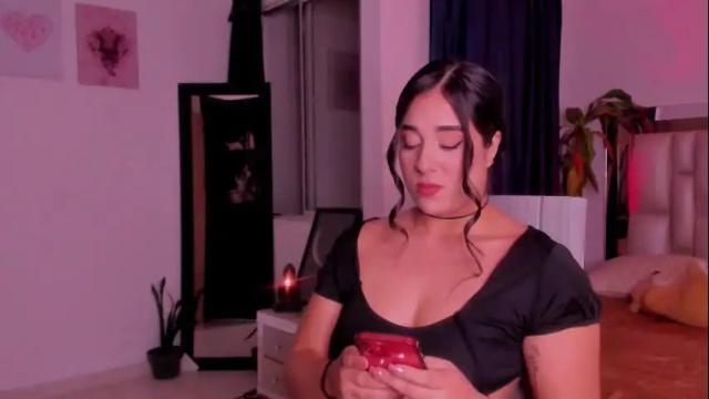 Image 2 of sussy_bell1 Stream on Chaturbate on 10 days ago