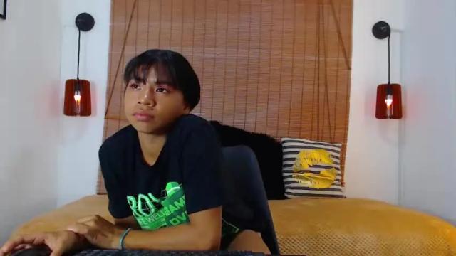 Image 4 of sussy_hot_fitness Stream on Chaturbate on 16 months ago