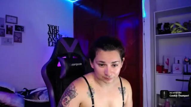 Image 7 of sux_ink Stream on Chaturbate on 13 months ago