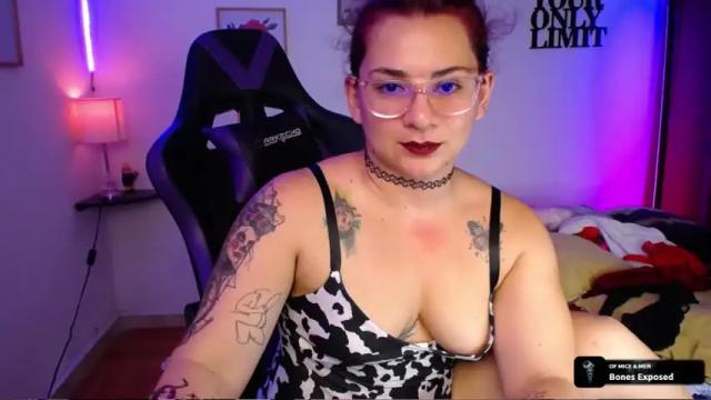 Image 3 of sux_ink Stream on Chaturbate on 12 months ago