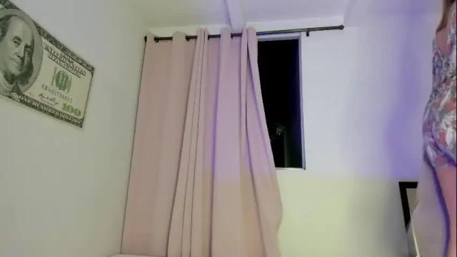 Image 12 of suzan__cooper2 Stream on Chaturbate on 12 days ago
