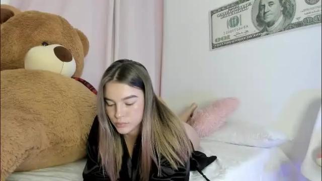 Image 8 of suzan__cooper2 Stream on Chaturbate on 1 month ago