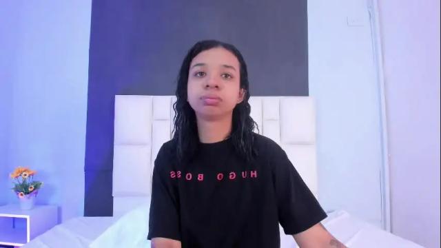 Image 6 of suzanelee Stream on Chaturbate on 9 months ago