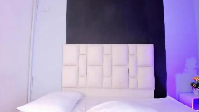 Image 12 of suzanelee Stream on Chaturbate on 13 days ago