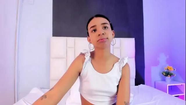 Image 11 of suzanelee Stream on Chaturbate on 5 days ago