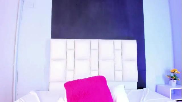 Image 11 of suzanelee Stream on Chaturbate on 8 months ago