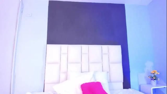 Image 6 of suzanelee Stream on Chaturbate on 8 months ago