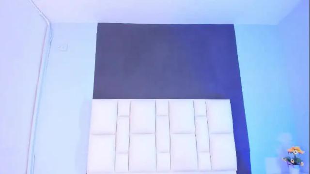 Image 3 of suzanelee Stream on Chaturbate on 8 months ago