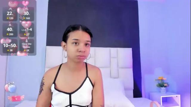 Image 2 of suzanelee Stream on Chaturbate on 8 months ago