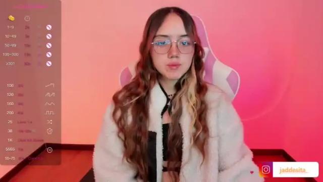 Image 8 of suzumi_ Stream on Chaturbate on 13 months ago