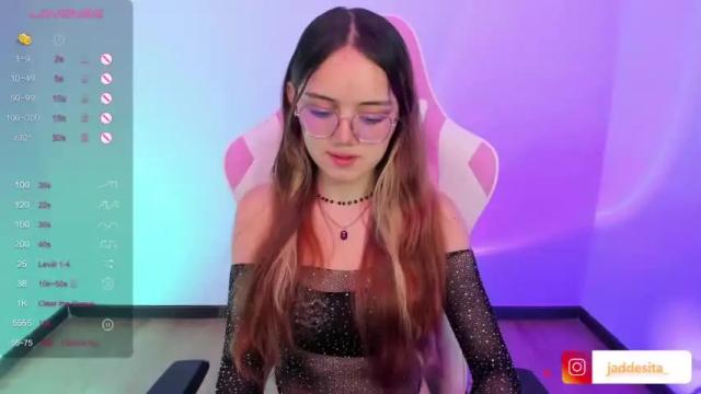 Image 4 of suzumi_ Stream on Chaturbate on 13 months ago