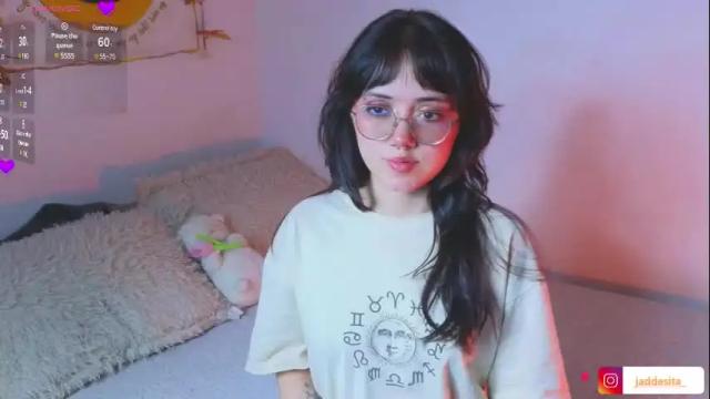 Image 7 of suzumi_ Stream on Chaturbate on 1 month ago