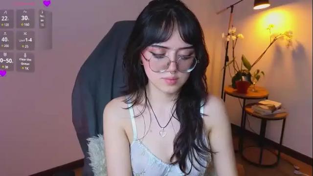 Image 8 of suzumi_ Stream on Chaturbate on 12 days ago
