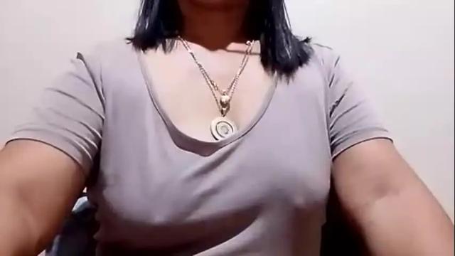 Image 3 of suzzie_hot Stream on Chaturbate on 3 months ago