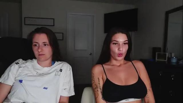 Image 3 of svtf2323 Stream on Chaturbate on 4 months ago