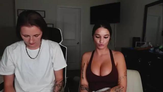 Image 3 of svtf2323 Stream on Chaturbate on 4 months ago