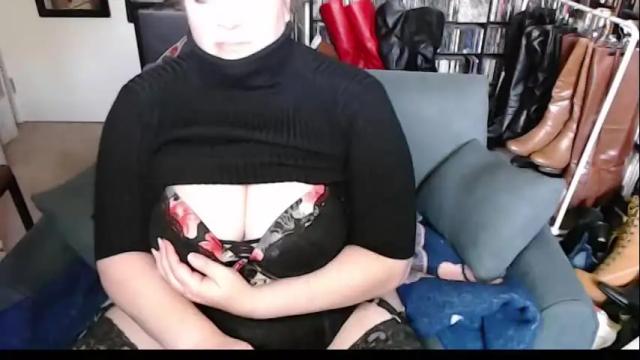 Thumbnail 3, sweater_queen's Stream at Chaturbate, 2 months ago