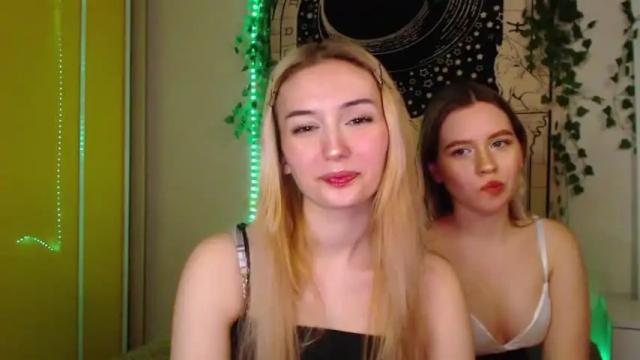 Image 2 of sweeet_baby0 Stream on Chaturbate on 13 months ago