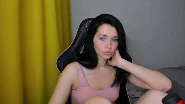 Image 7 of sweeet_may Stream on Chaturbate on 15 months ago