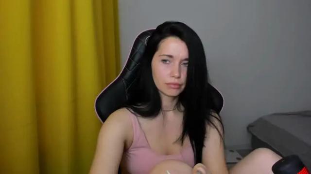 Image 8 of sweeet_may Stream on Chaturbate on 15 months ago