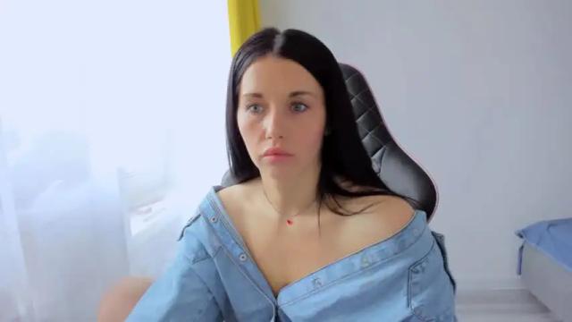 Image 6 of sweeet_may Stream on Chaturbate on 13 months ago