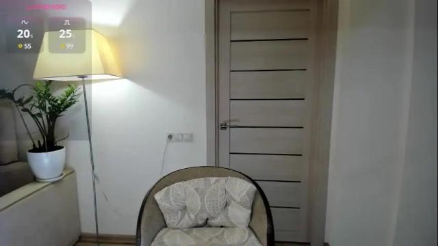 Image 12 of sweeety_mia Stream on Chaturbate on 1 month ago