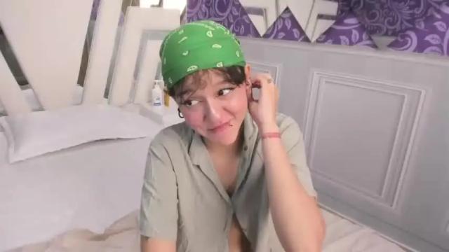 Image 7 of sweet__charm Stream on Chaturbate on 19 months ago