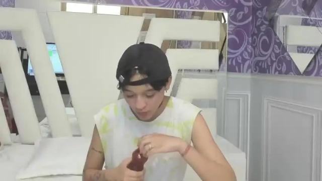 Image 4 of sweet__charm Stream on Chaturbate on 19 months ago