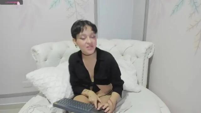 Image 6 of sweet__charm Stream on Chaturbate on 19 months ago