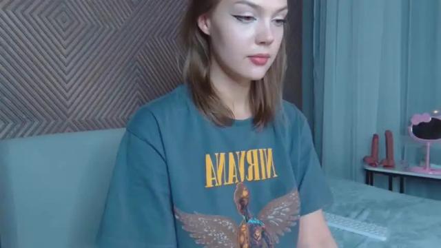 Image 1 of sweet__kitty18 Stream on Chaturbate on 10 months ago