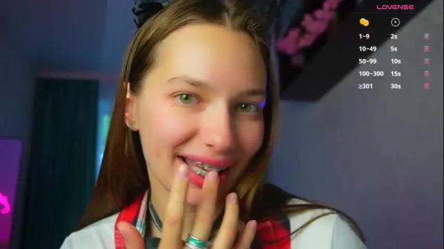 Image 3 of sweet__kitty__11 Stream on Chaturbate on 1 month ago