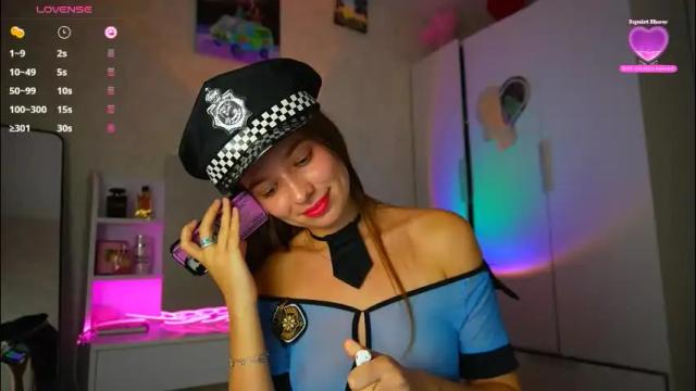 Image 8 of sweet__kitty__11 Stream on Chaturbate on 3 months ago