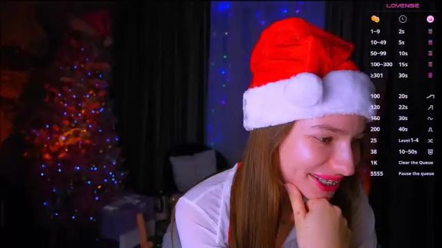 Image 3 of sweet__kitty__11 Stream on Chaturbate on 17 days ago