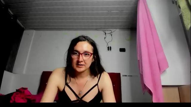 Image 4 of sweet__suck69bitch Stream on Chaturbate on 1 month ago