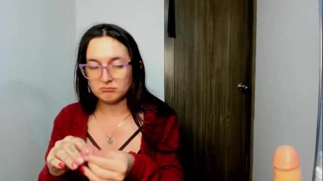 Image 7 of sweet__suck69bitch Stream on Chaturbate on 3 months ago