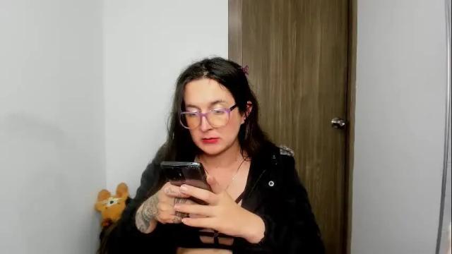 Image 12 of sweet__suck69bitch Stream on Chaturbate on 2 months ago
