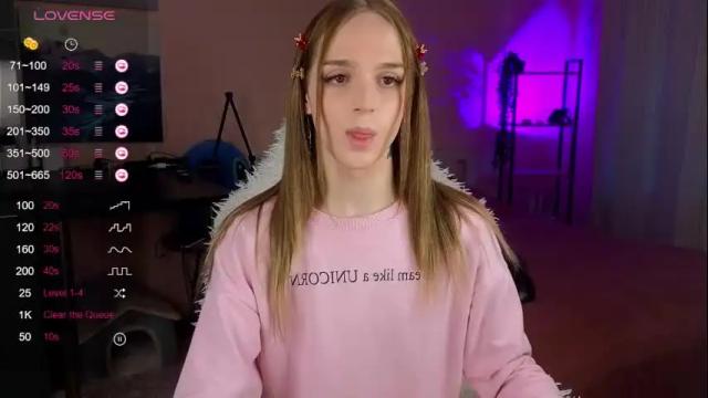 Image 2 of sweet_ali3s Stream on Chaturbate on 1 month ago