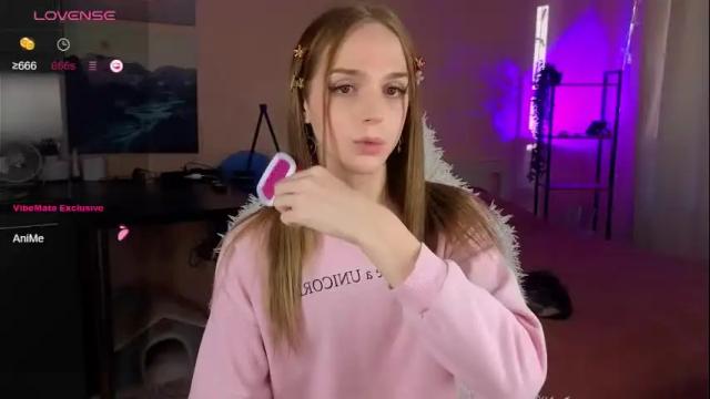 Image 3 of sweet_ali3s Stream on Chaturbate on 1 month ago