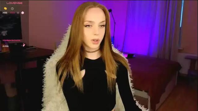 Image 4 of sweet_ali3s Stream on Chaturbate on 3 months ago